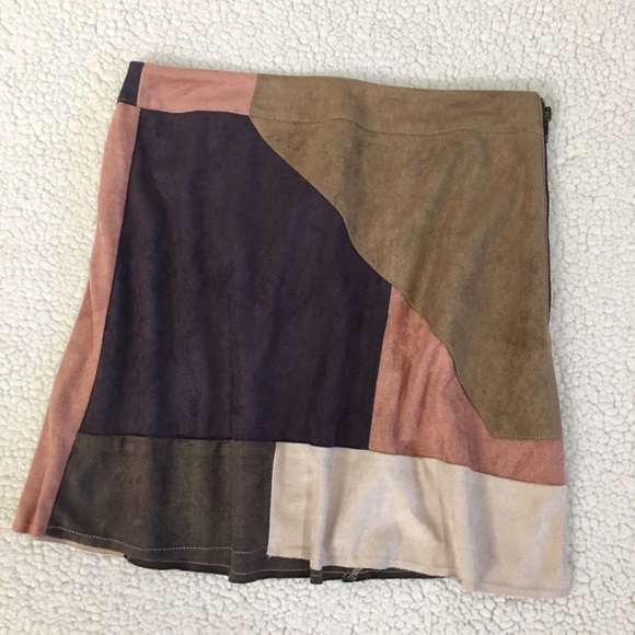 Fashion Nova Skirt - Picture 3 of 8